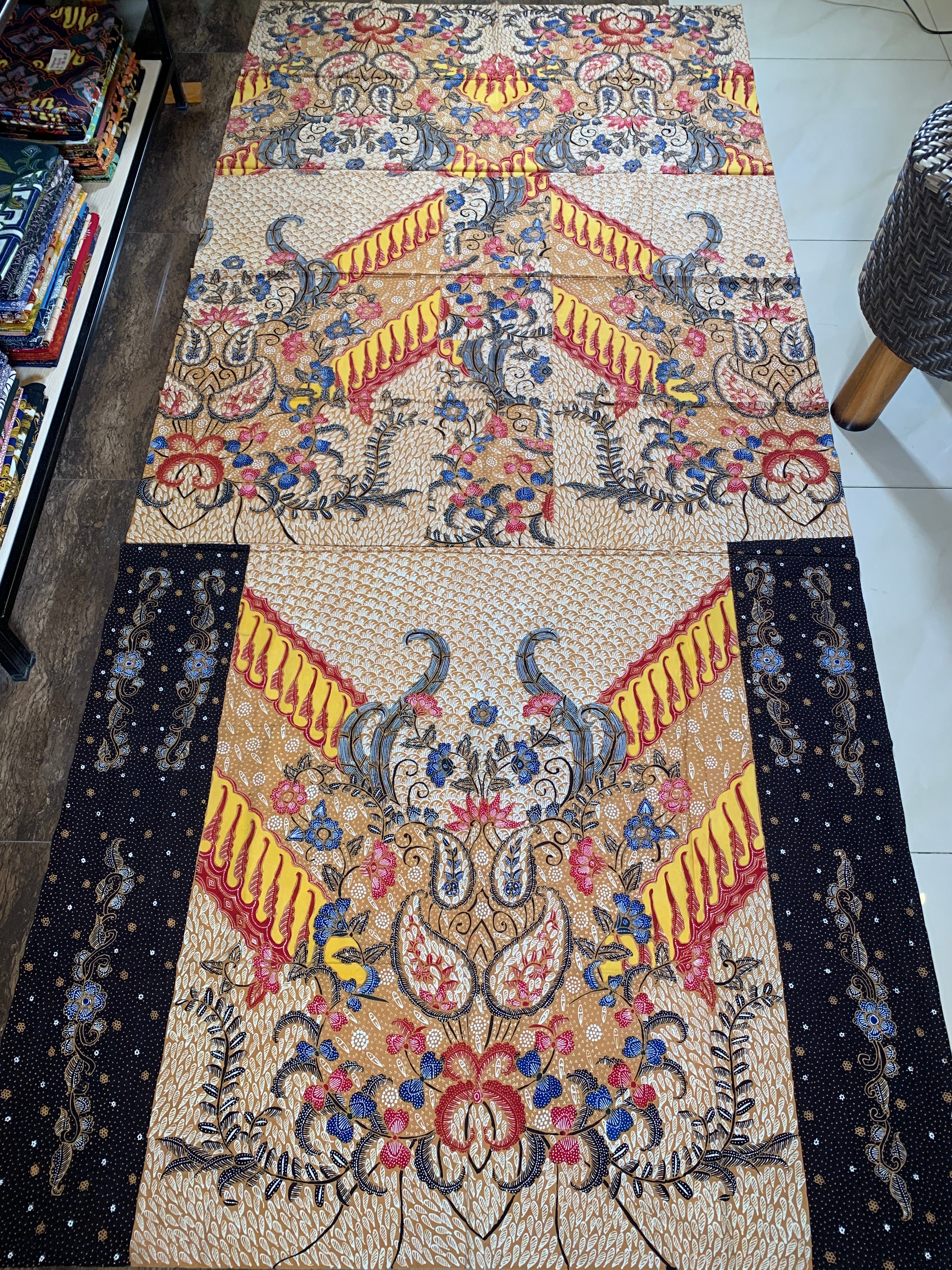 Batik Tulis Pekalongan KB-87.3953