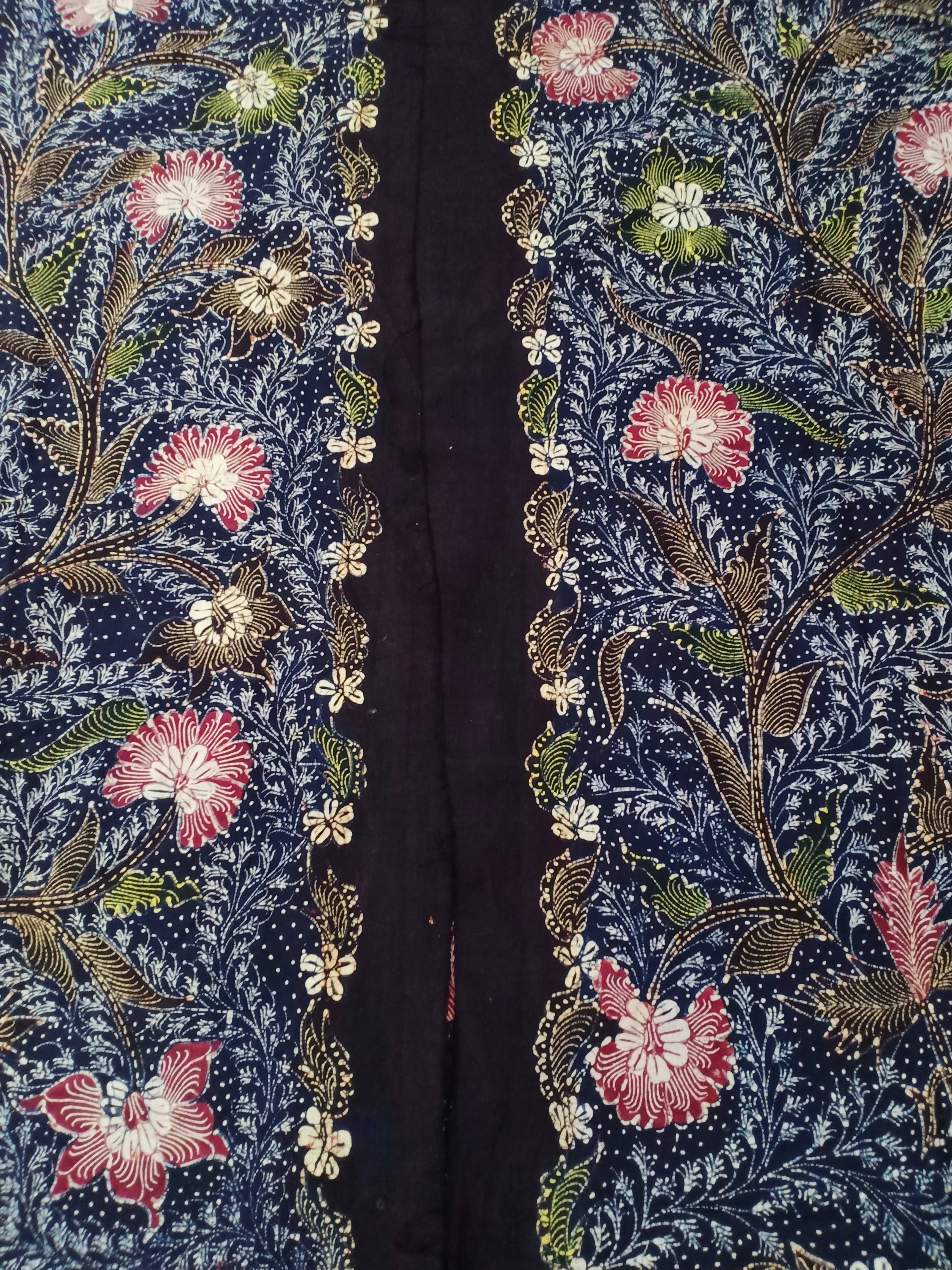 Batik Tulis Tanjung Bumi Motif Cakar Ayam Warna Biru