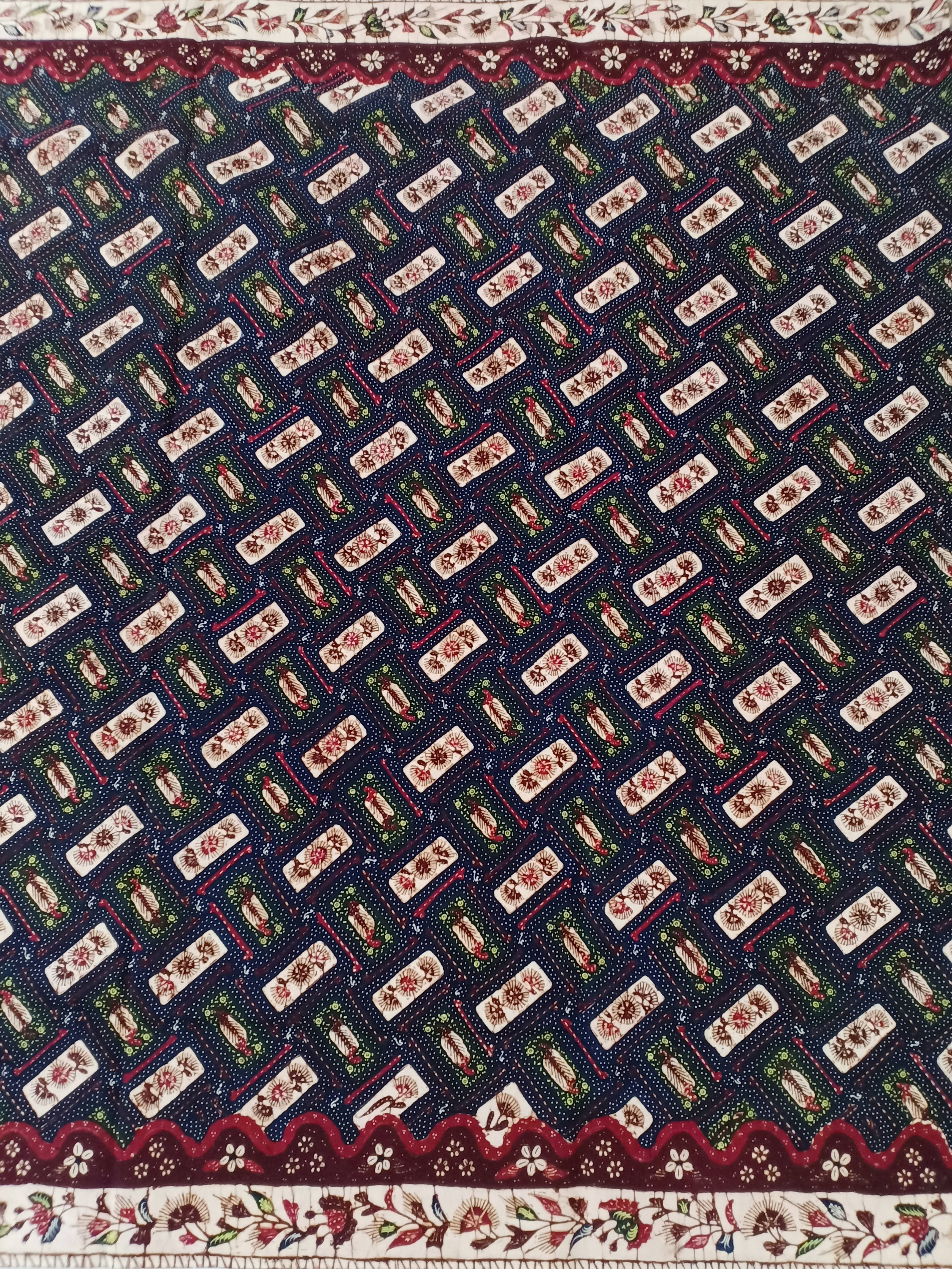 Batik Tulis Tanjung Bumi Motif Lintrik Gentongan Biru Dongker