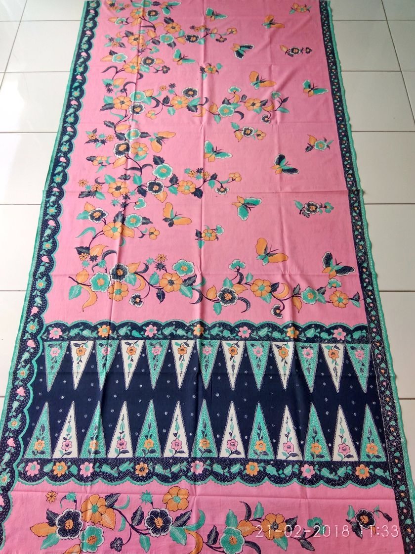 Kain Sarung/Kain Bertumpal 5n38bt41vtjawa8bkzggxncwt4