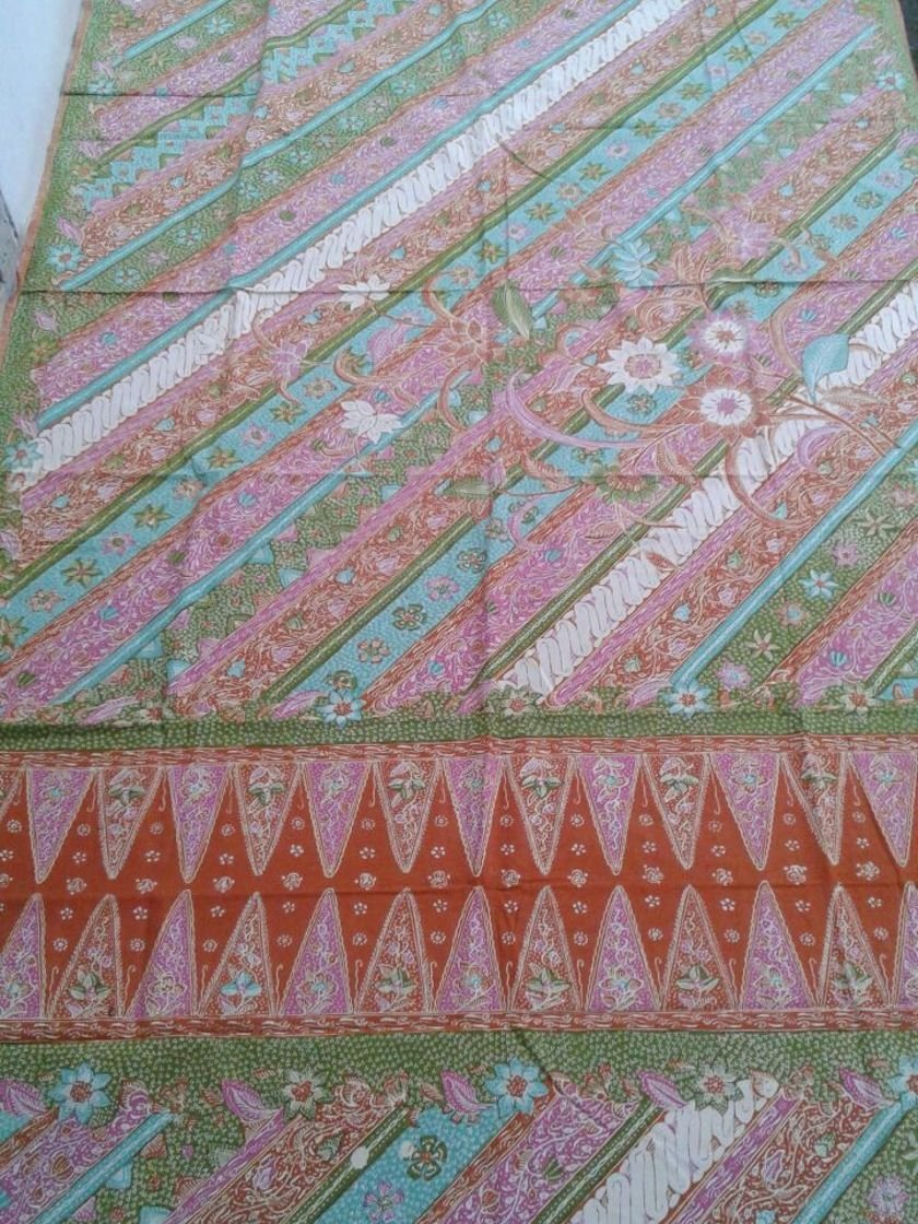 Sarung Batik Tulis Dlorongan 5n4njkvn2ahqqb790jfjtscthb