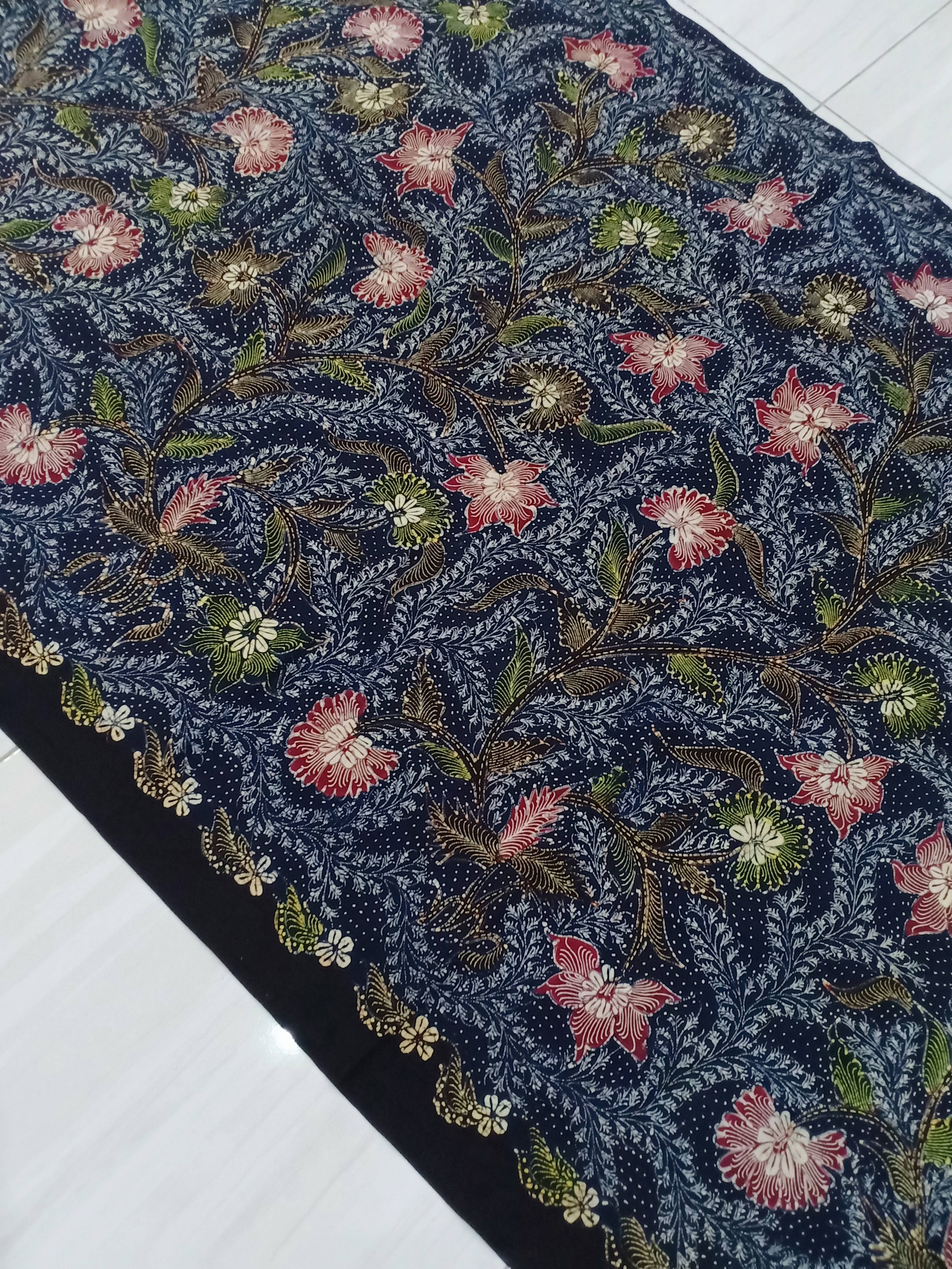 Batik Tulis Tanjung Bumi Motif Cakar Ayam Warna Biru