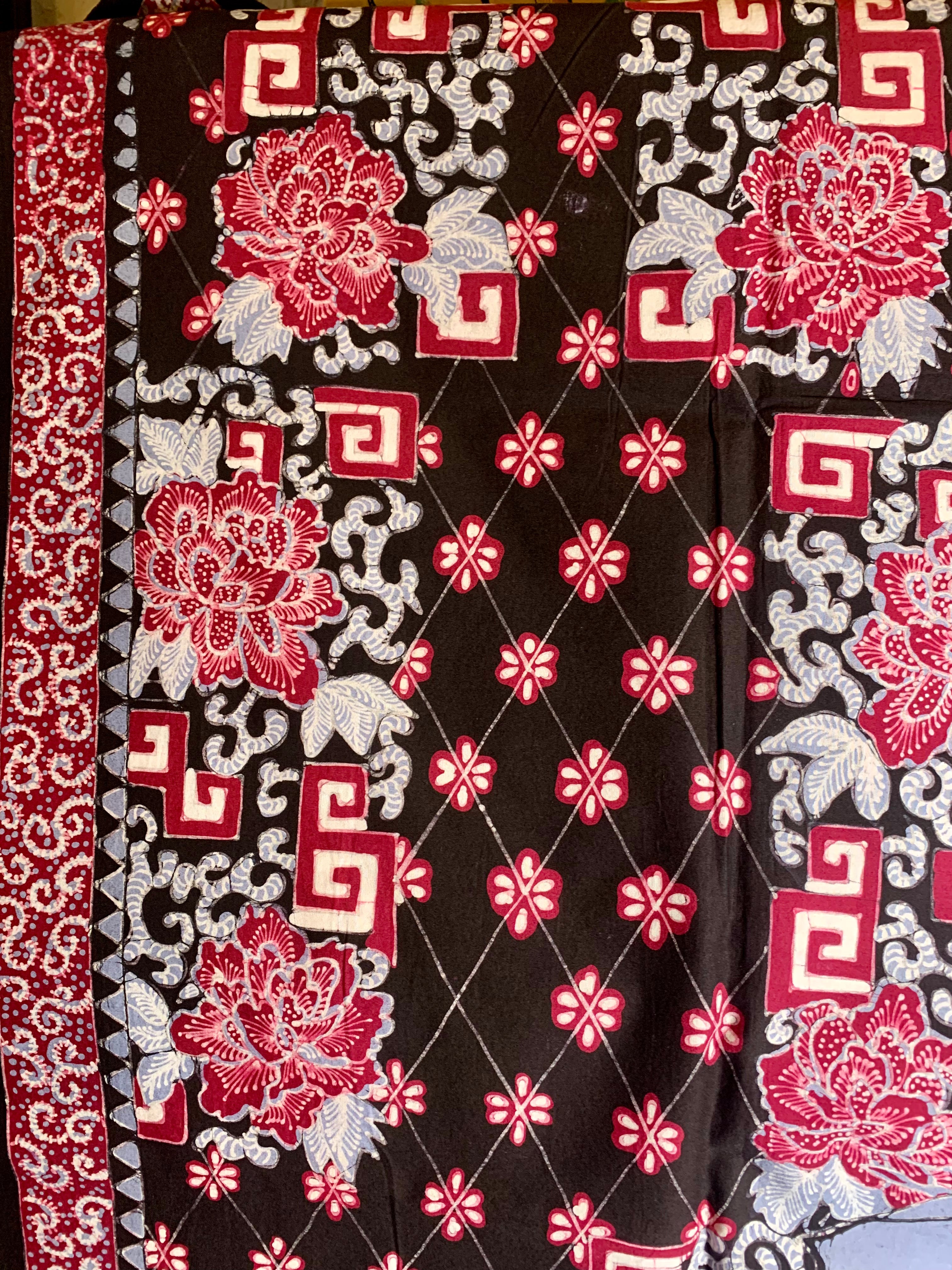 Batik Tulis Bulu KG-A0370-01