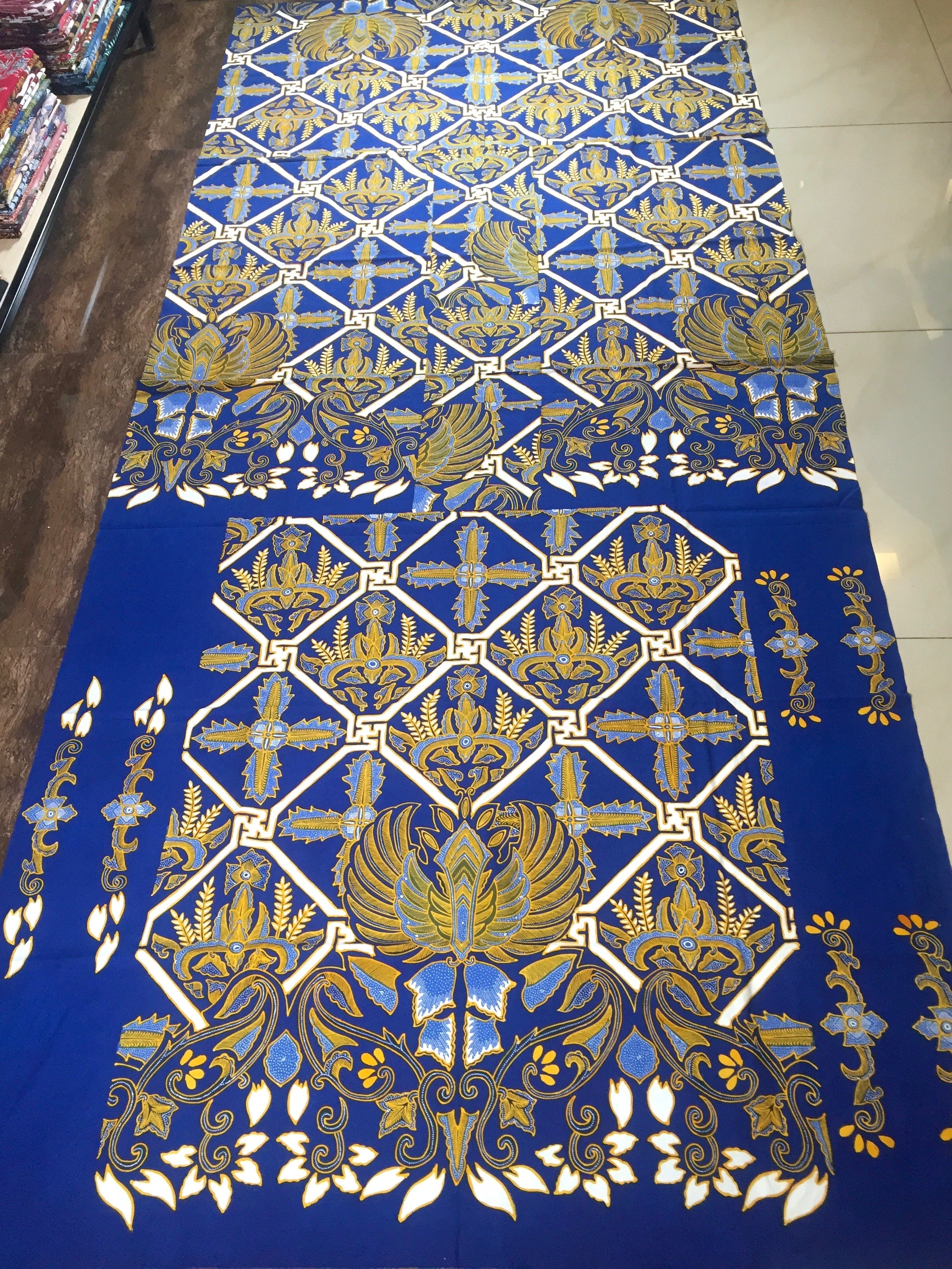 Batik Tulis Pekalongan KH-95.3171