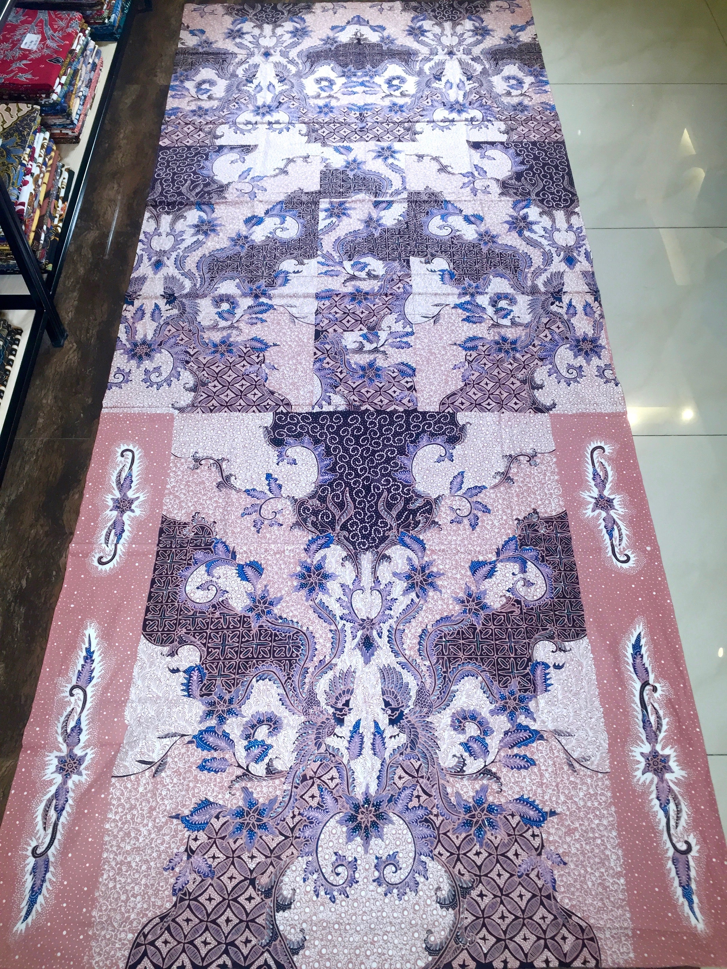 Batik Tulis Pekalongan KB-44.7069