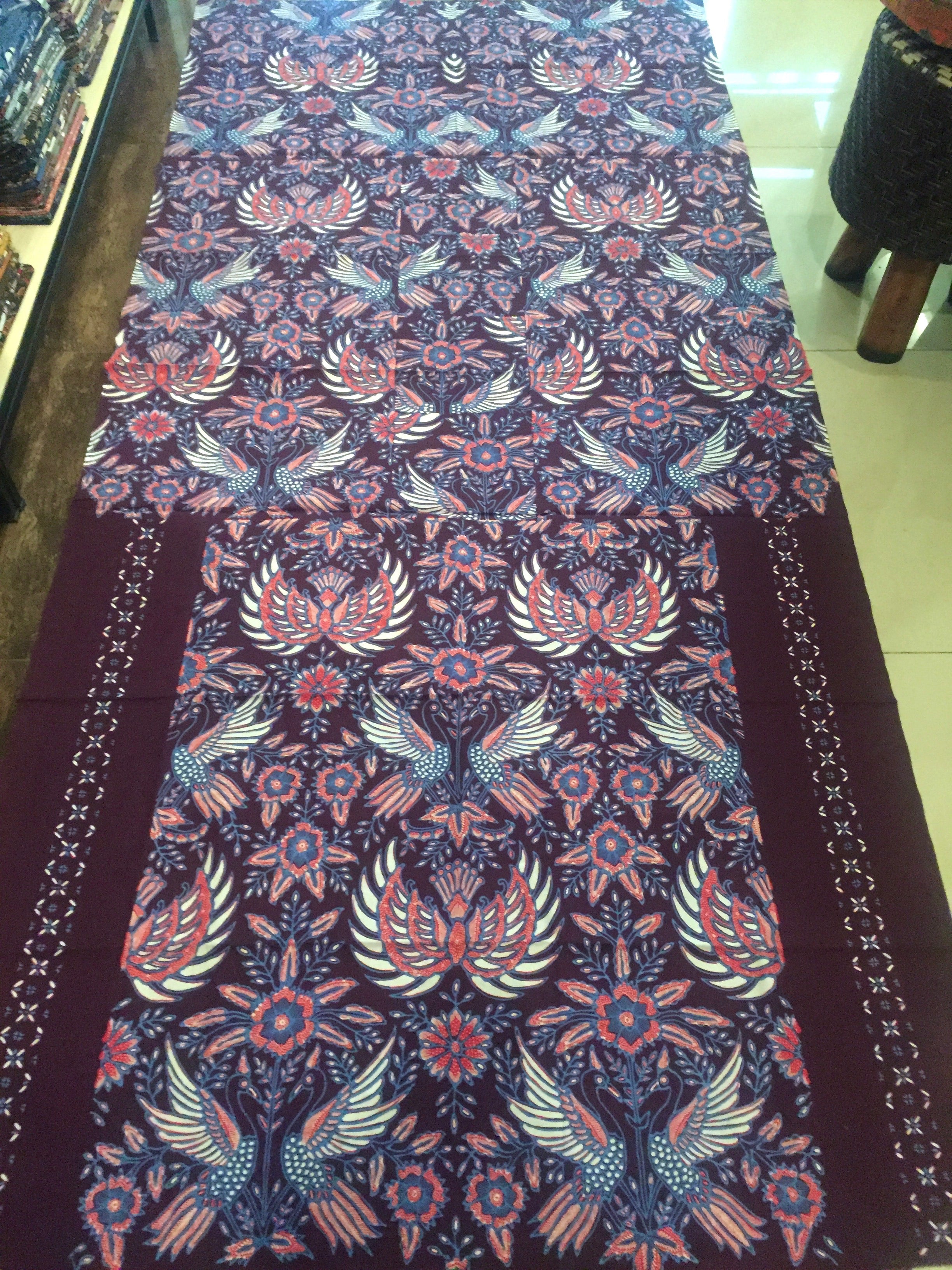Batik Tulis Pekalongan KH-01.3900