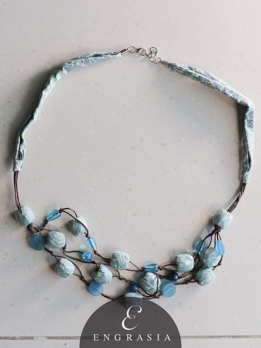 Kalung Batik Mote Plastik AK-KA-8-A