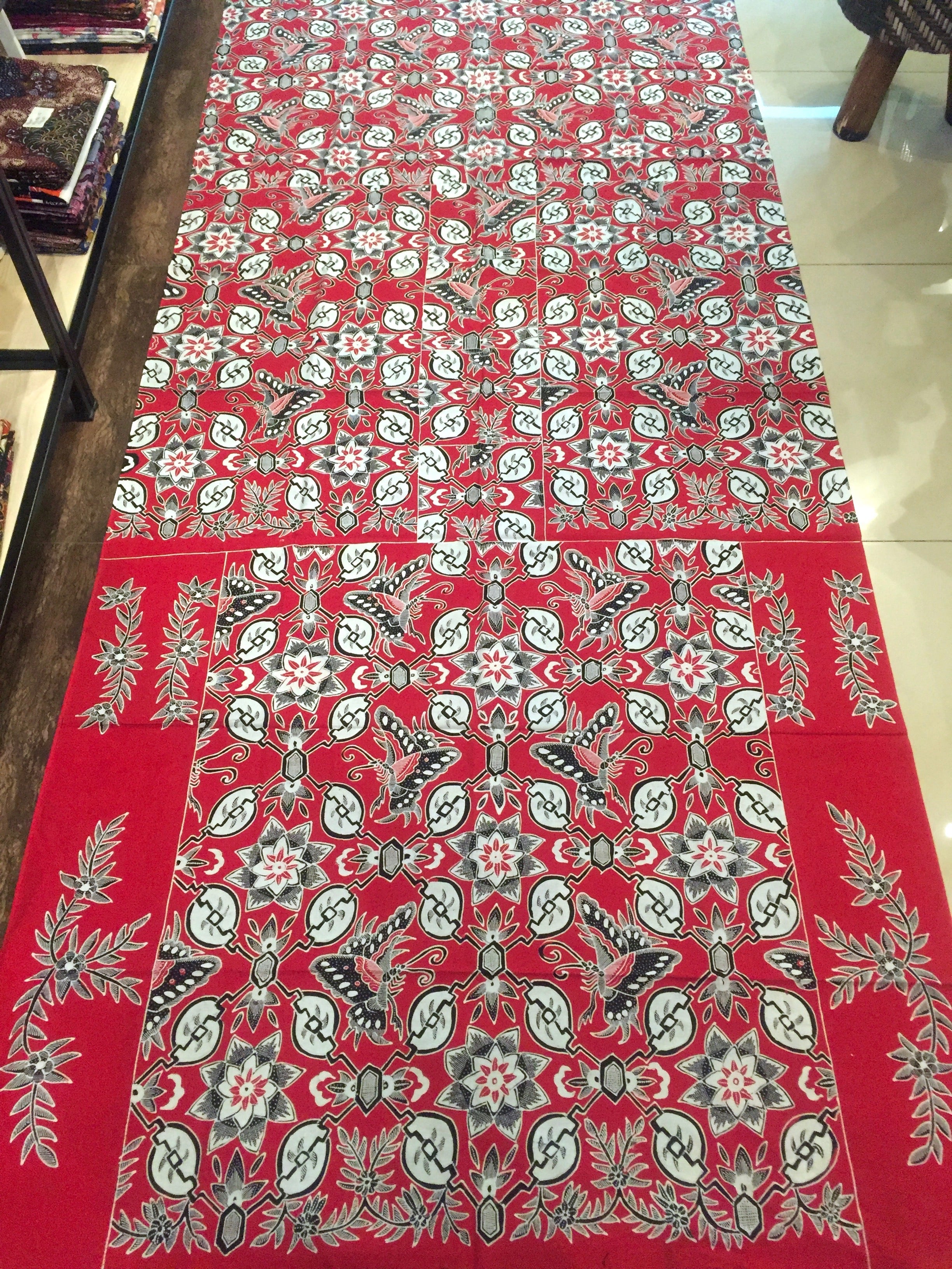 Batik Tulis Pekalongan KH-06.5306