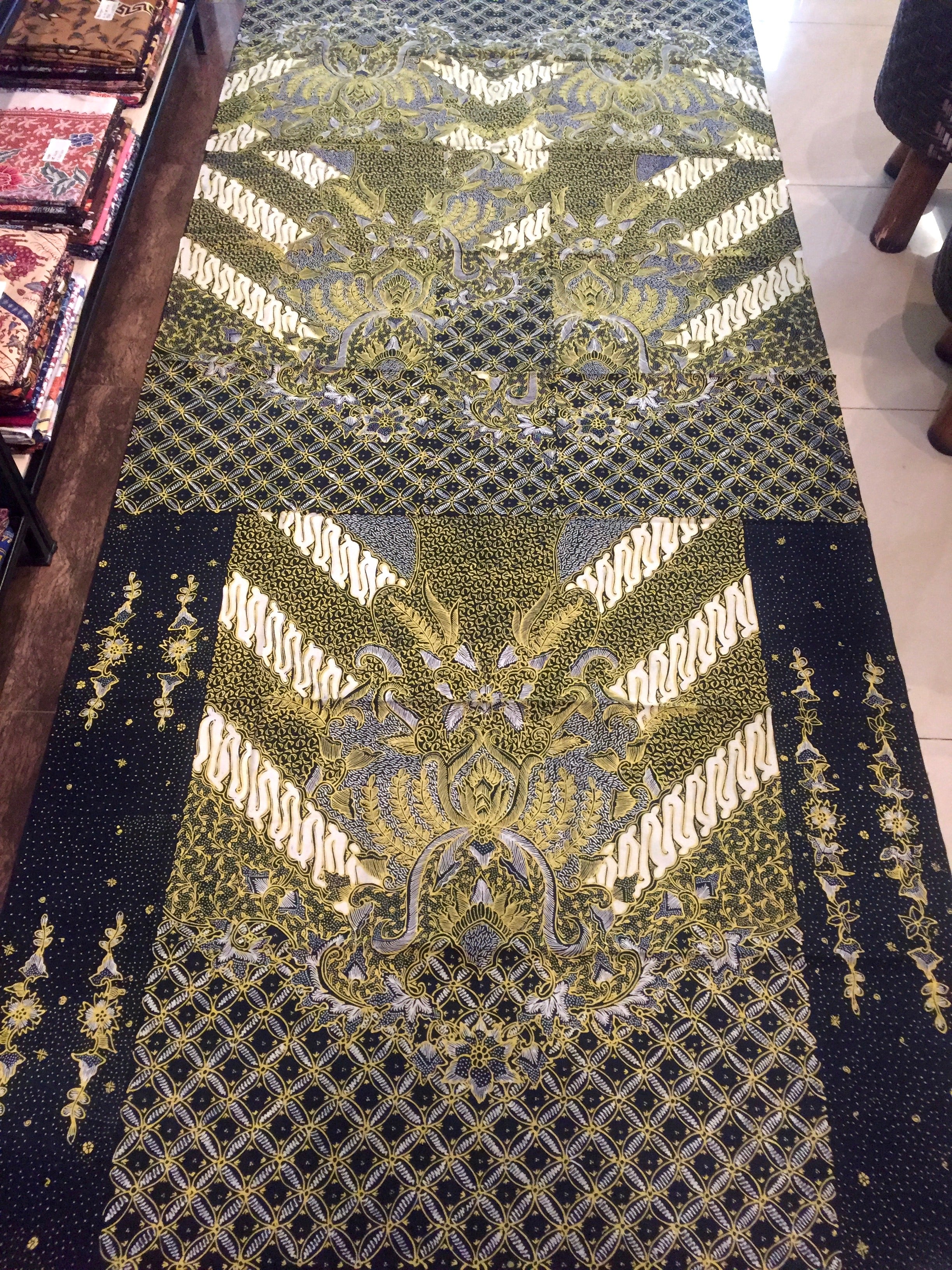 Batik Tulis Pekalongan KR-19.4077