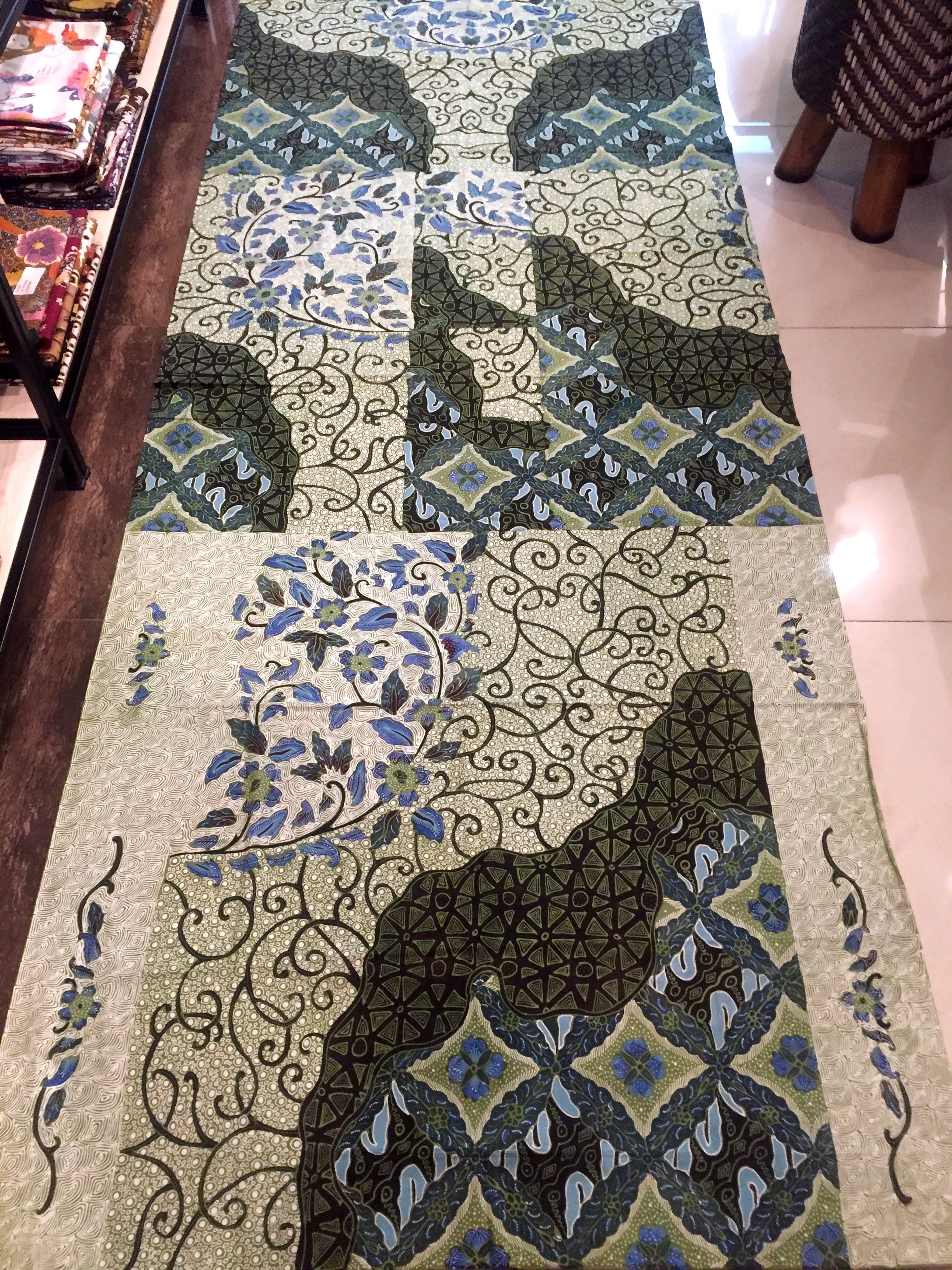 Batik Tulis Pekalongan KB-05.6193