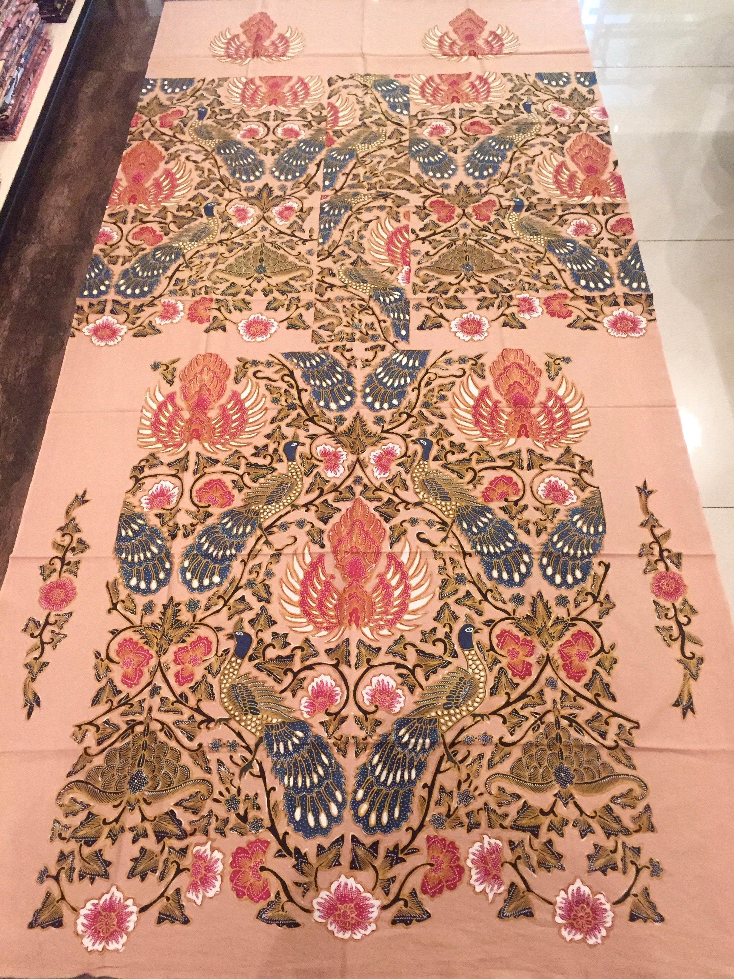 Batik Tulis Pekalongan KH-01.7503