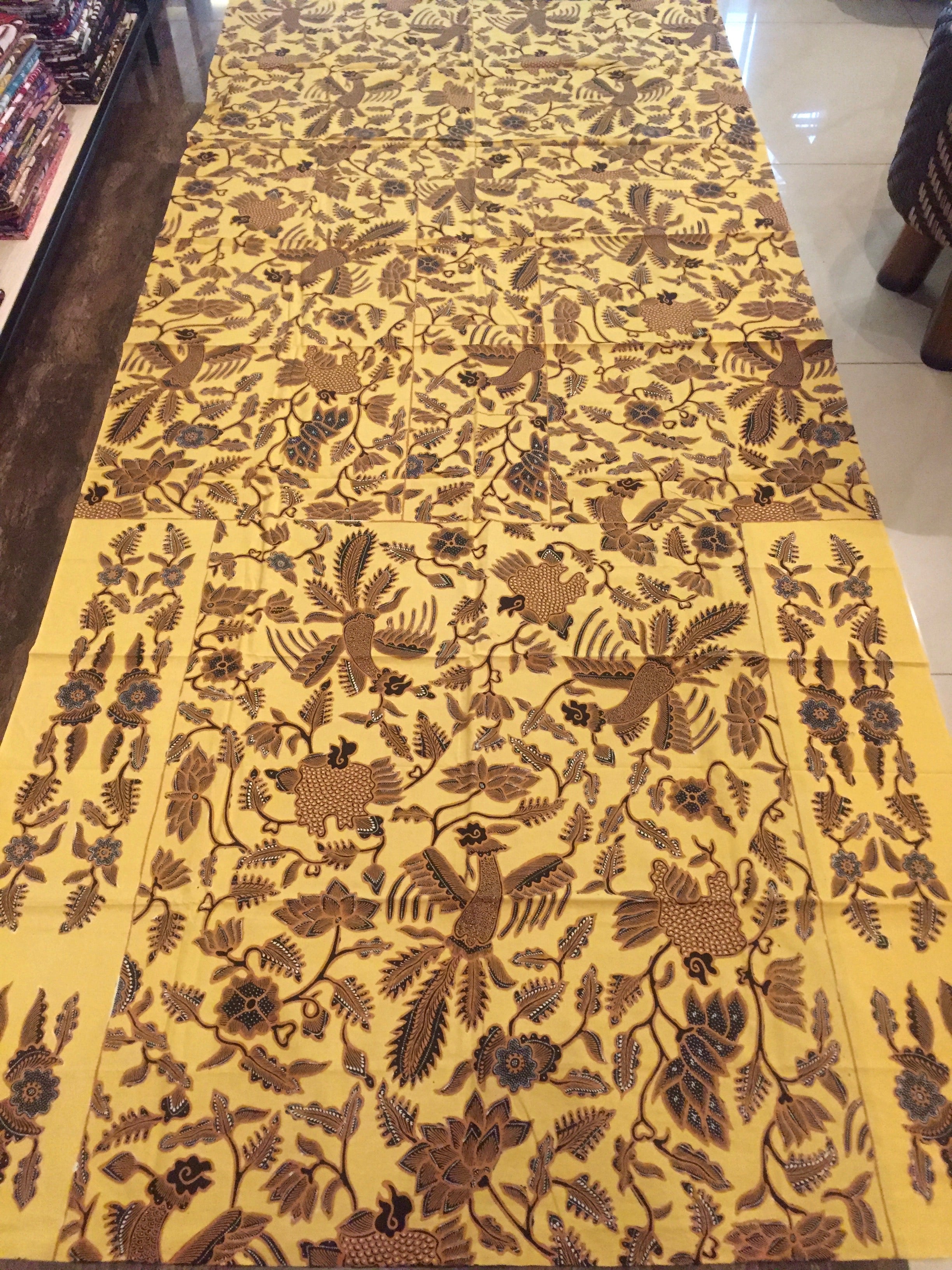 Batik Tulis Pekalongan KH-21.3247