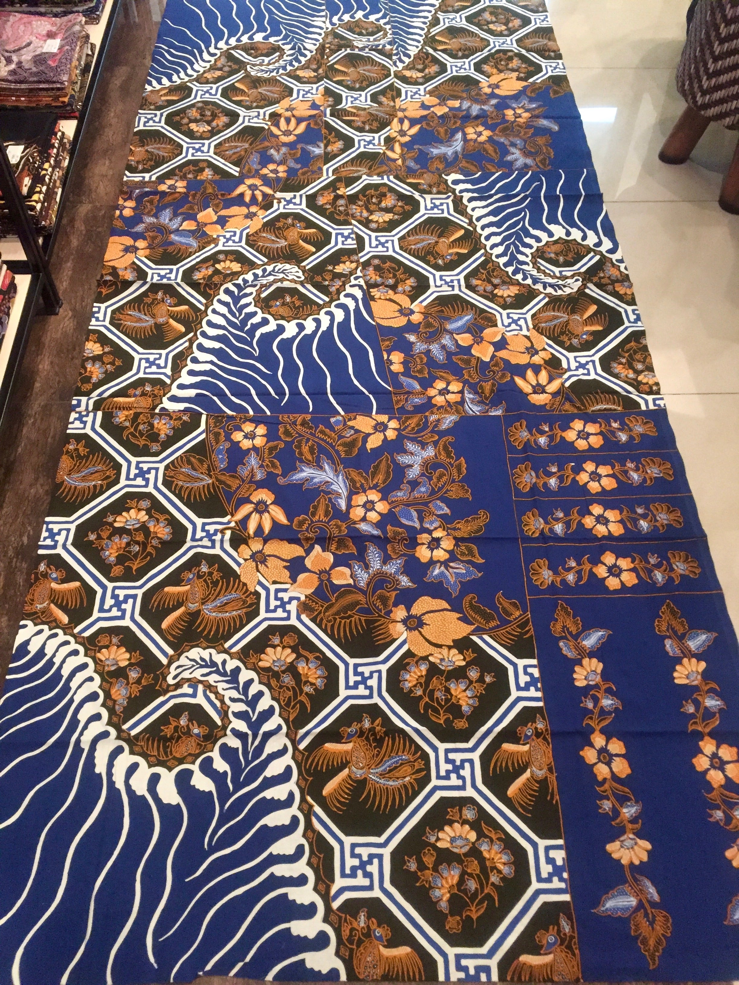 Batik Tulis Cirebon KH-35.4386