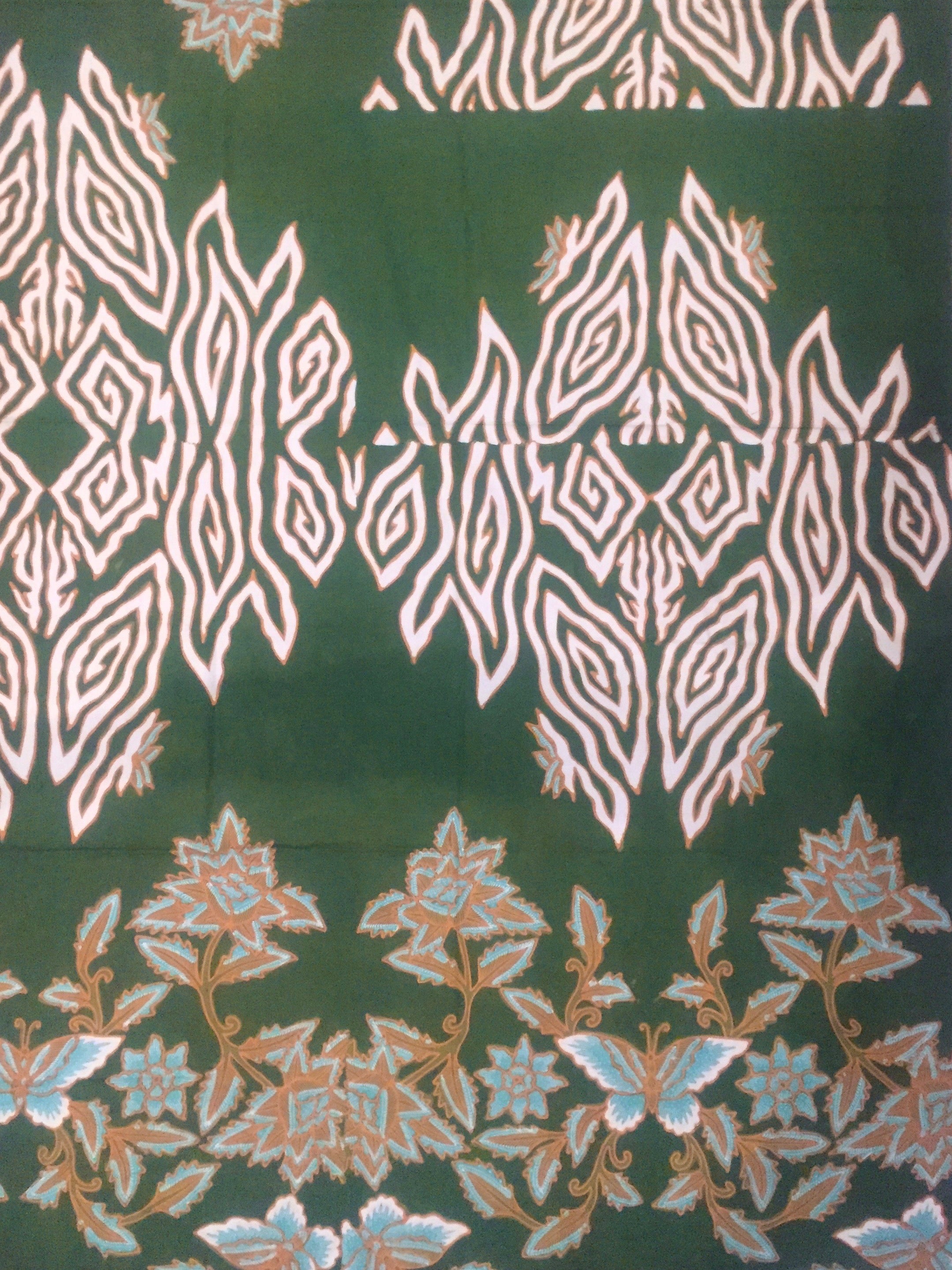 Batik Tulis Pekalongan KH-05.5875