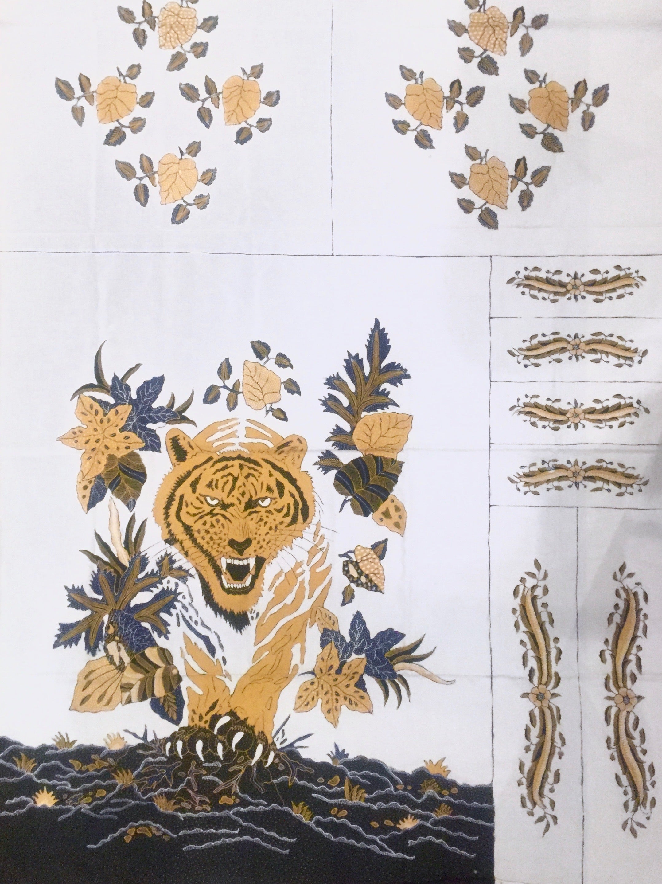 Batik Tulis Cirebon KH-72.5282