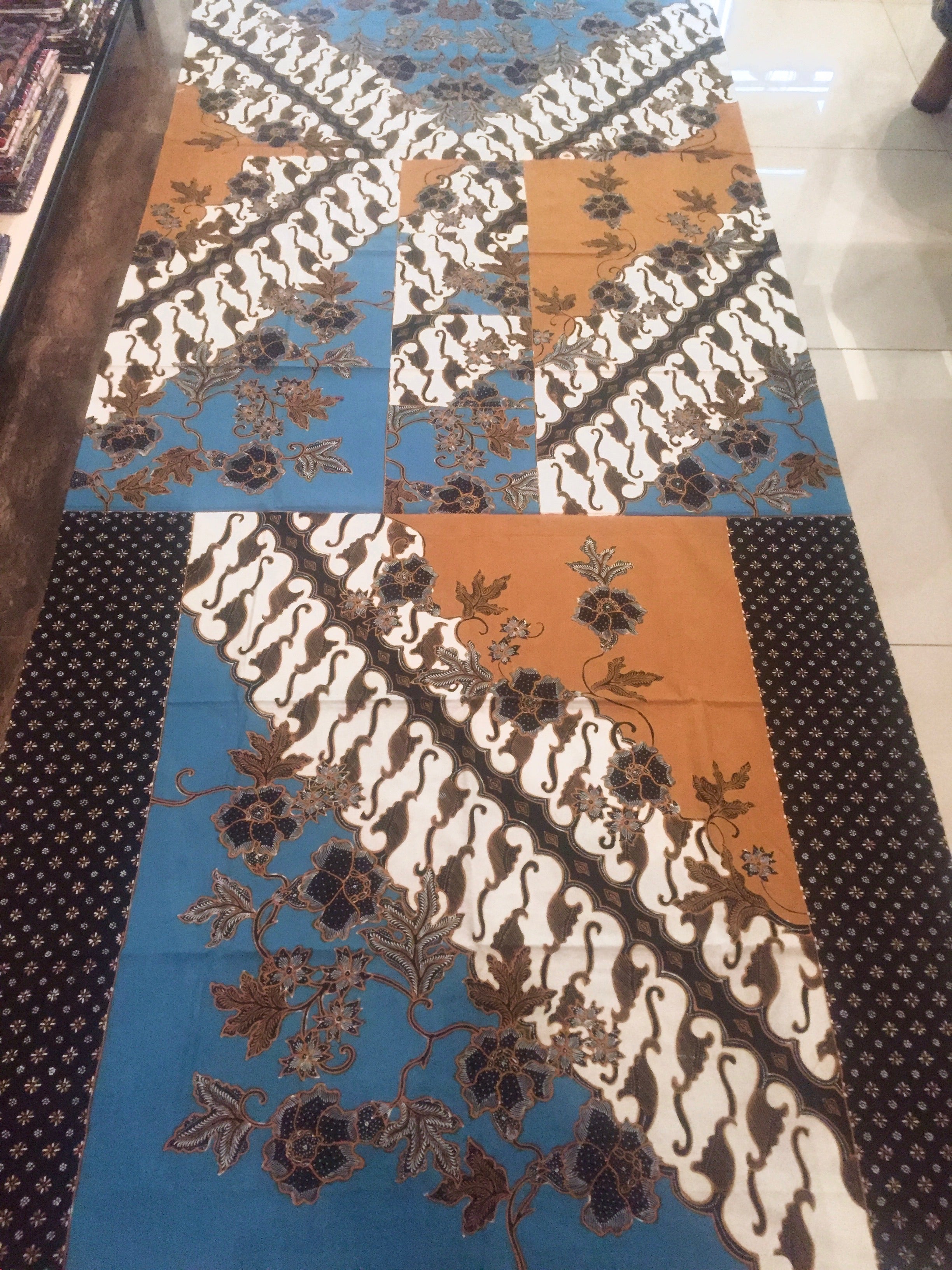 Batik Tulis Pekalongan KH-15.5543