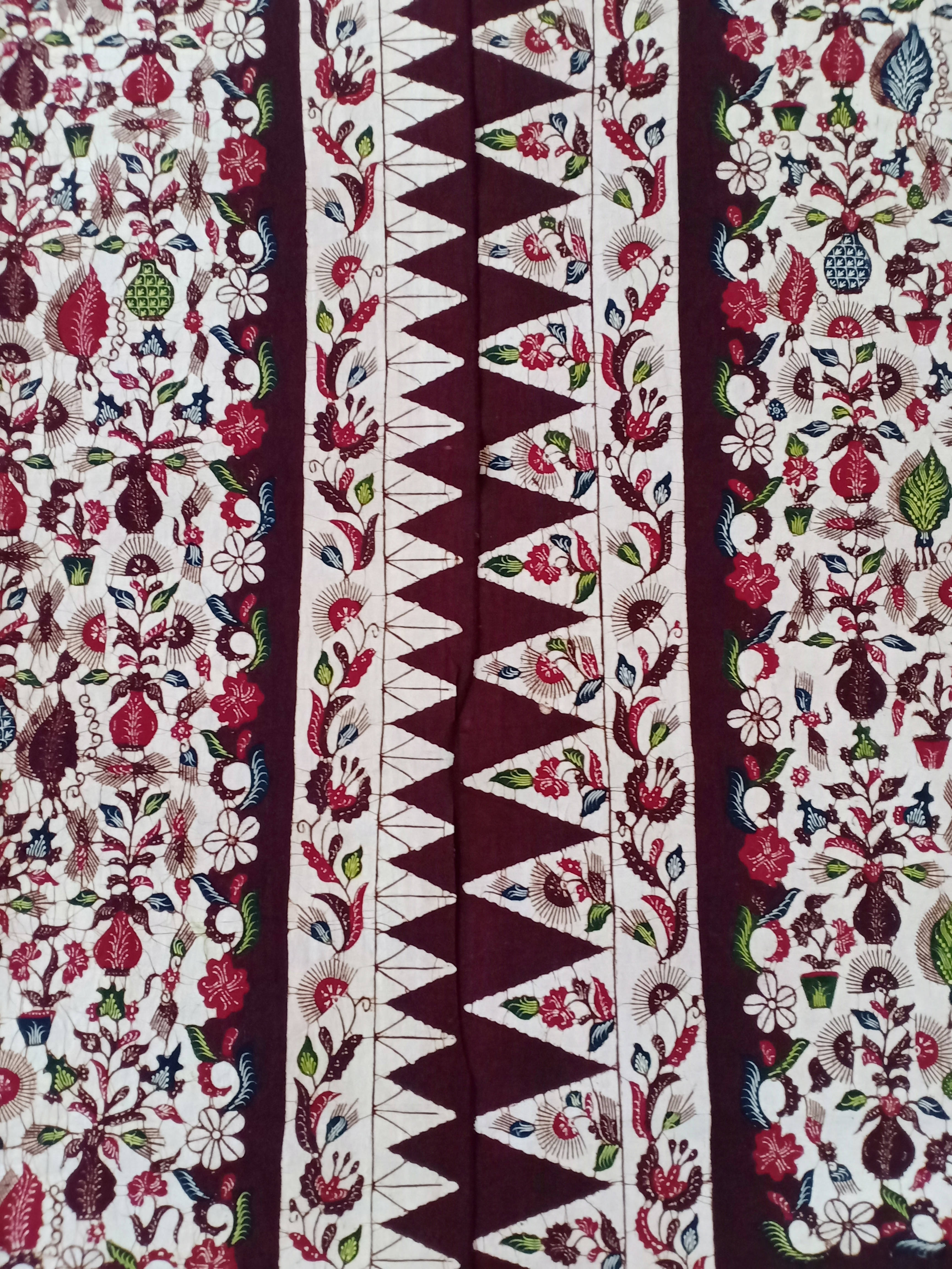 Batik Tulis Tanjung Bumi Motif Pot Bunga Gentongan Coklat