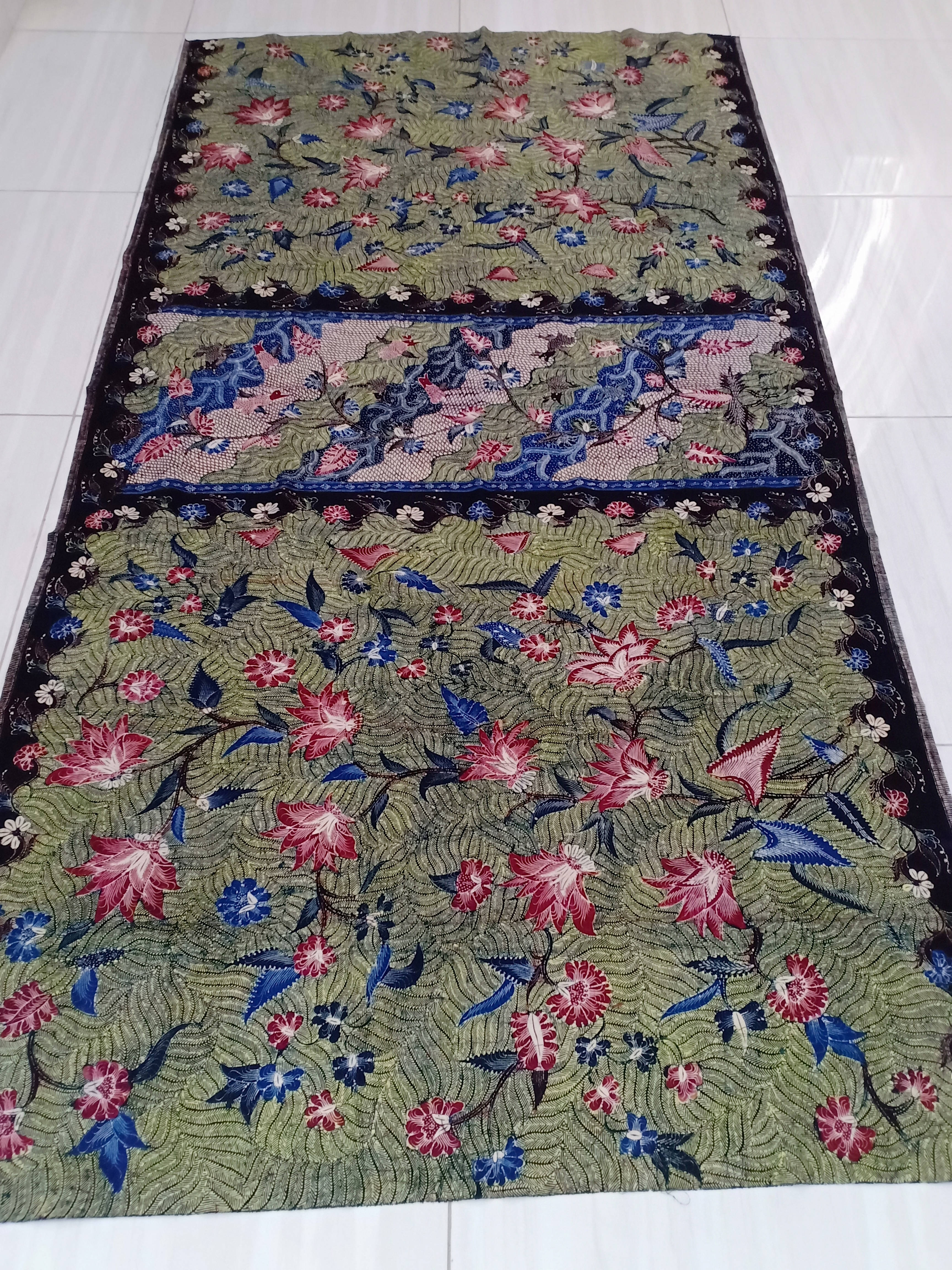 Batik Tulis Tanjung Bumi Motif Carcena Hijau