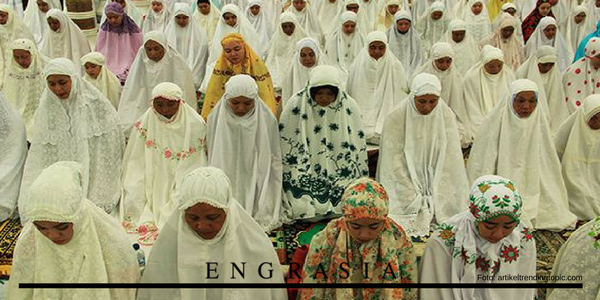 Koleksi Pernak-pernik Batik yang Bisa Menemani Ibadah Ramadhan, Yuk!