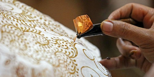 Pahami Perjuangan Para Pembatik dengan Mempelajari Proses Pembuatan Batik Tulis