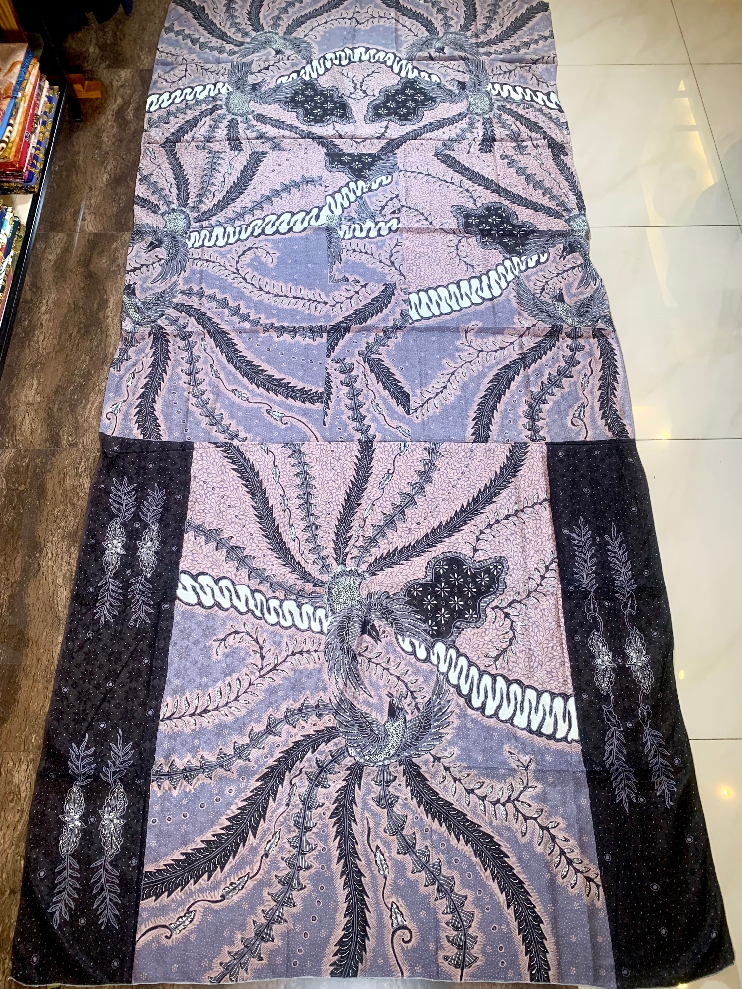 Batik Tulis Pekalongan AR-43.5972