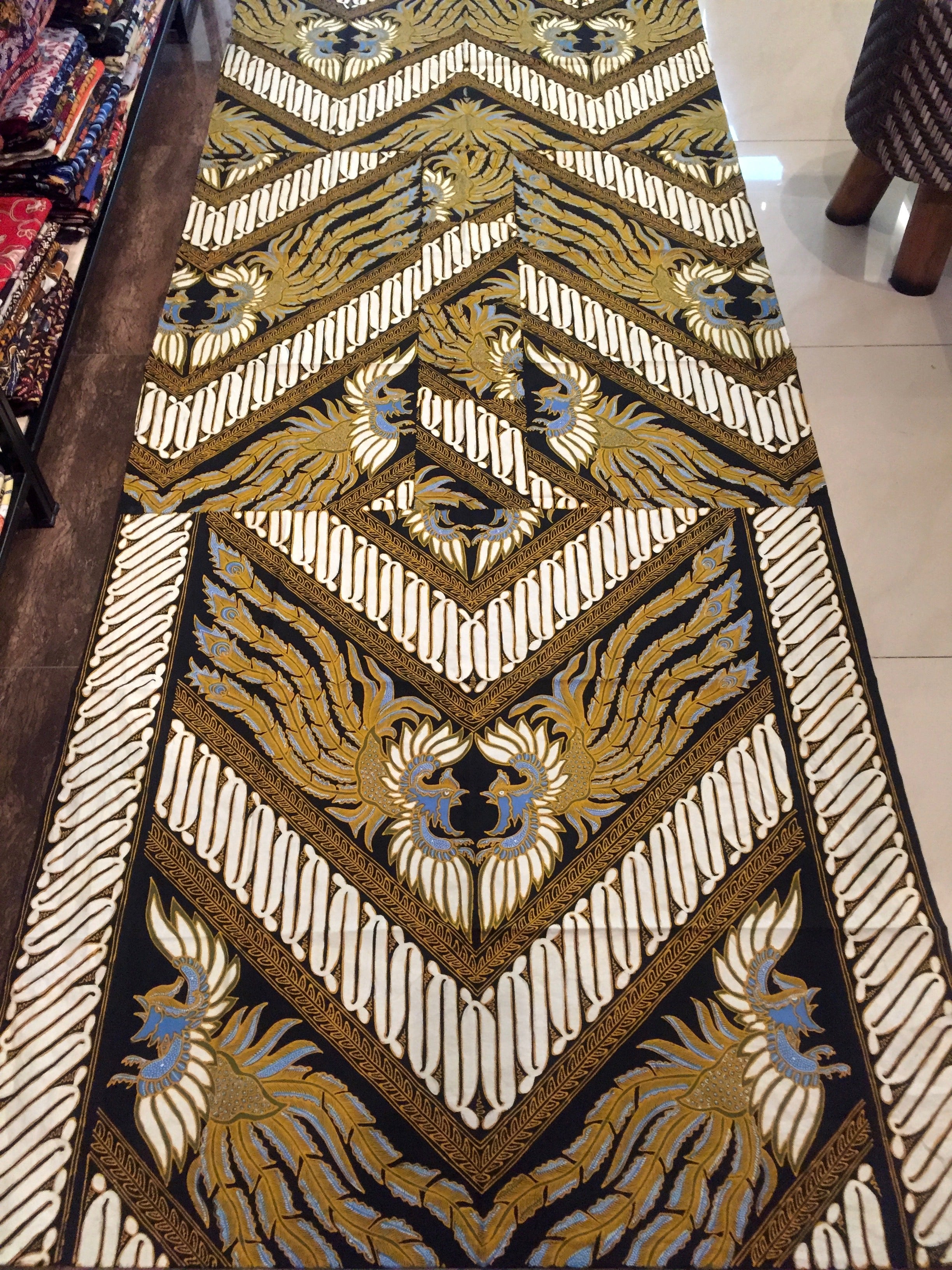 Batik Tulis Pekalongan KH-A0601-02