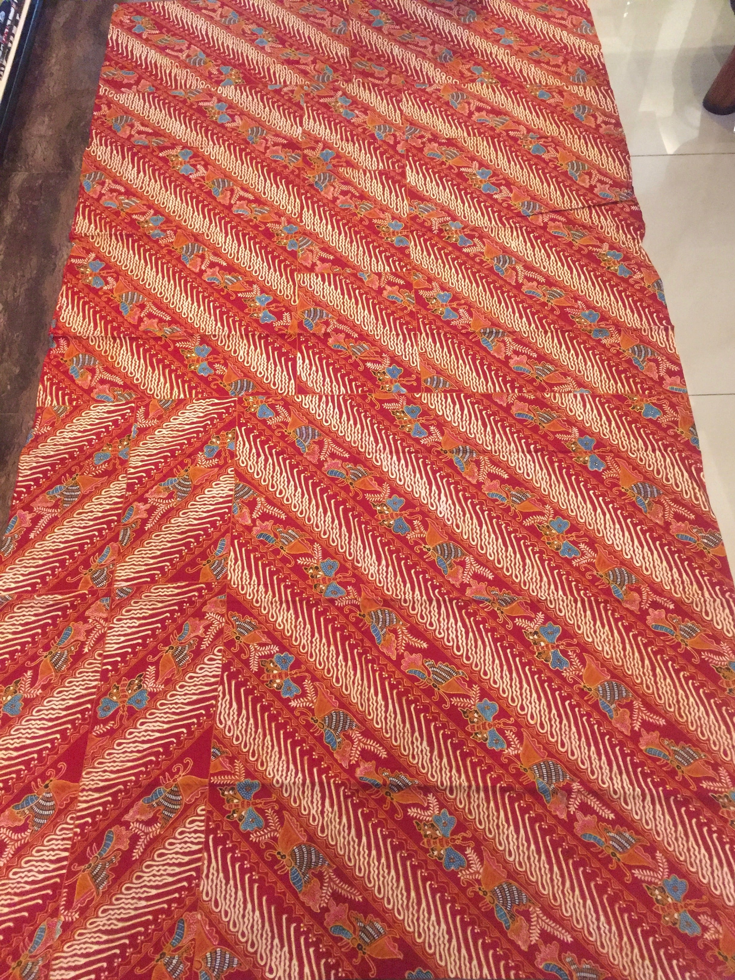 Batik Tulis Solo KH-00.4750